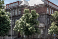 Kladenská průmyslovka projde modernizací. Získá učebny pro IT i strojírenství a bezbariérový přístup Kladenská průmyslovka projde modernizací. Získá učebny pro IT i strojírenství a bezbariérový přístup