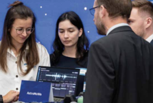 Z Kladna až na Mezinárodní vesmírnou stanici. Místní vědci vyvíjejí technologie pro astronauty Z Kladna až na Mezinárodní vesmírnou stanici. Místní vědci vyvíjejí technologie pro astronauty